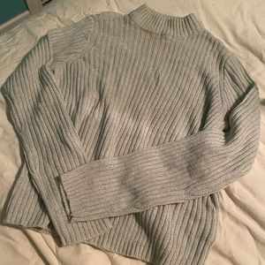 Turtle neck sweater